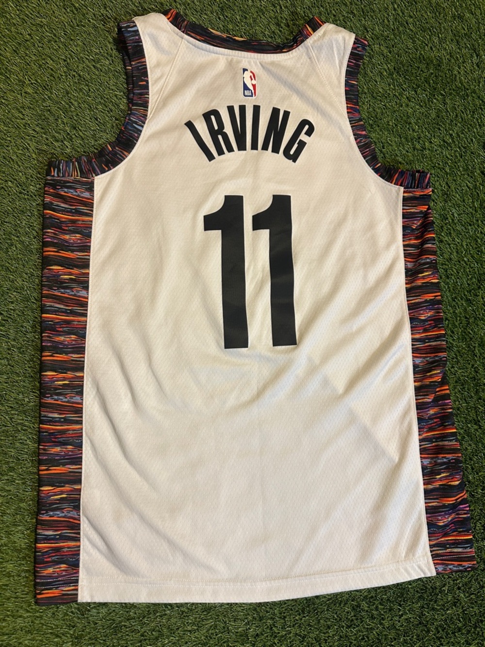 NEE Kyrie Irving Brooklyn Nets Mens 44 Nike Swingman City Bed-Stuy Biggie Jersey